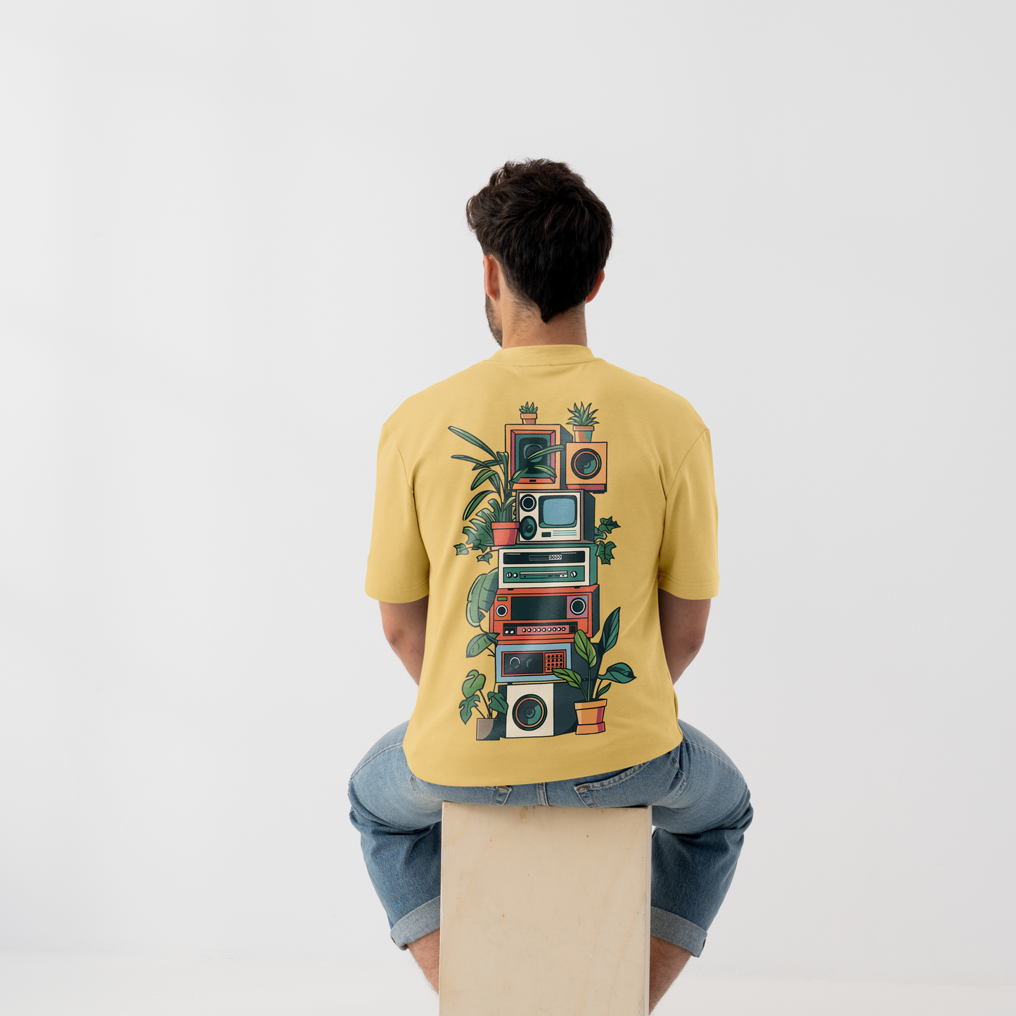 Retro Cast : Oversized Standard Tshirt